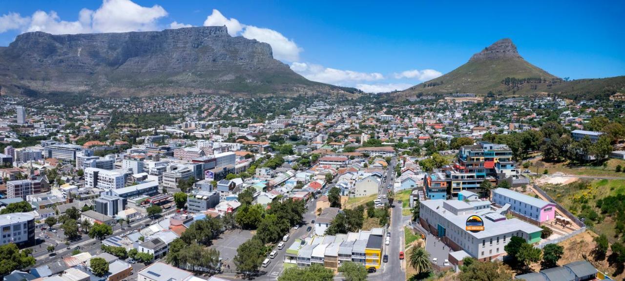 Table Mountain Inn Kaapstad Buitenkant foto