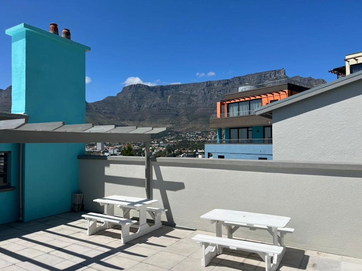 Table Mountain Inn Kaapstad Buitenkant foto